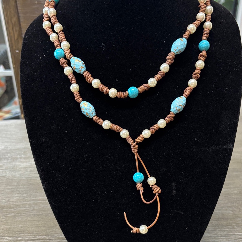 Freshwater pearls,Blue beaded Necklace
